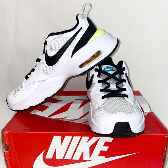 Nike Air Fusion 3Y Sneakers - Picture 7 of 8